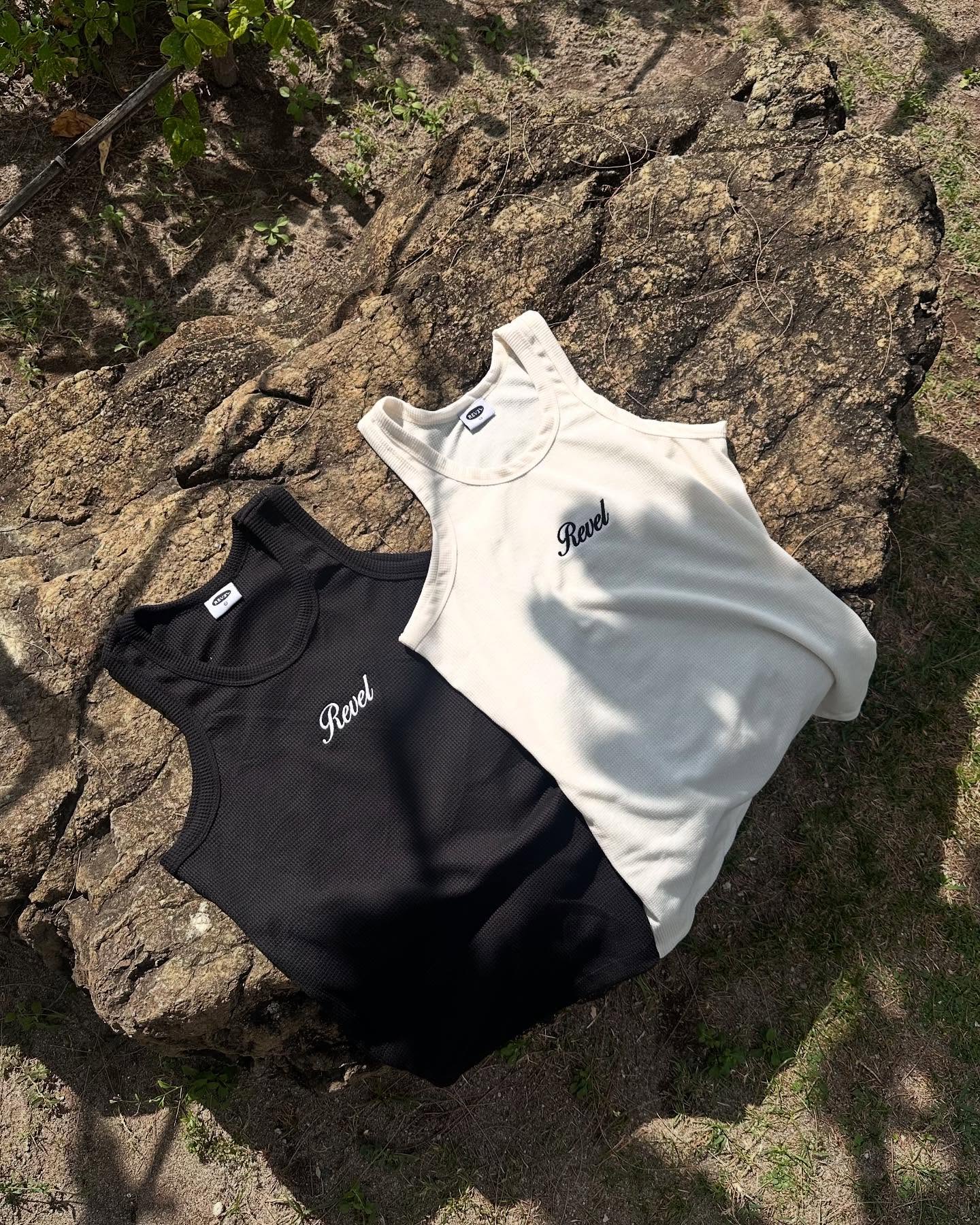 Waffle Sando (Offwhite & Black)